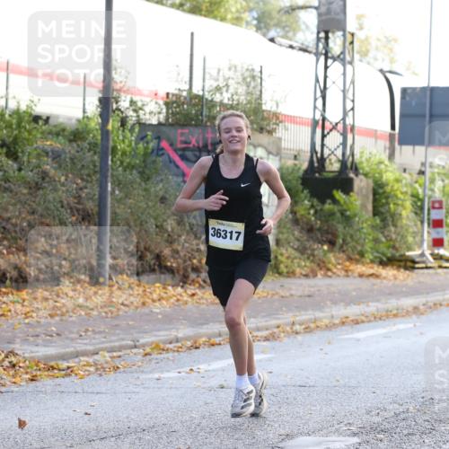 25.10.2026 - hella hamburg halbmarathon Jannik Wohlers http://msf.ph/oto/10848419 25.10.2026 10:16:32 Lombardsbrücke 23456, 36317 meine-sportfotos.de