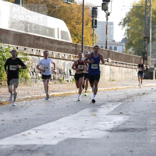 25.10.2026 - hella hamburg halbmarathon Jannik Wohlers http://msf.ph/oto/10848472 25.10.2026 10:16:52 Lombardsbrücke 35675, 36108, 32551 meine-sportfotos.de