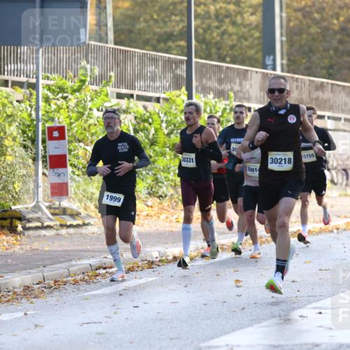 25.10.2026 - hella hamburg halbmarathon Jannik Wohlers http://msf.ph/oto/10848502 25.10.2026 10:17:08 Lombardsbrücke 36439, 13052 meine-sportfotos.de