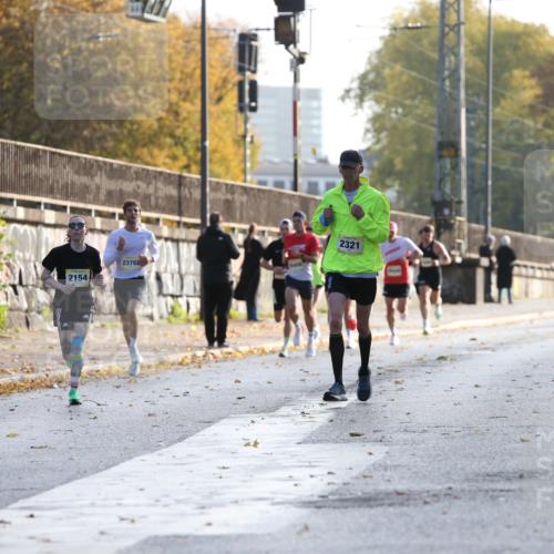 25.10.2026 - hella hamburg halbmarathon Jannik Wohlers http://msf.ph/oto/10848505 25.10.2026 10:17:09 Lombardsbrücke 36439, 13052, 30218 meine-sportfotos.de