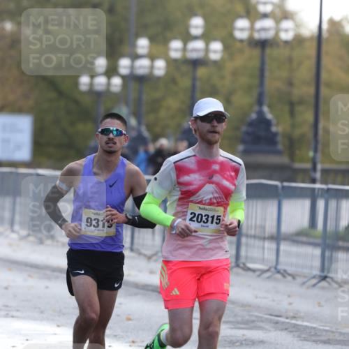 25.10.2026 - hella hamburg halbmarathon Antke Förster http://msf.ph/oto/10856219 25.10.2026 10:13:10 Lombardsbrücke 10664, 20315, 9319 meine-sportfotos.de