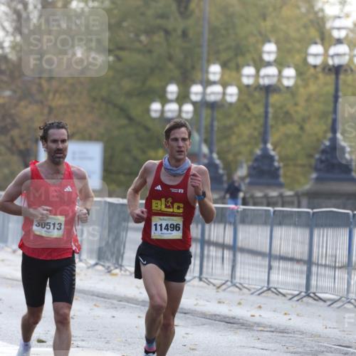 25.10.2026 - hella hamburg halbmarathon Antke Förster http://msf.ph/oto/10856298 25.10.2026 10:13:58 Lombardsbrücke 11496, 30513, 43, 51 meine-sportfotos.de