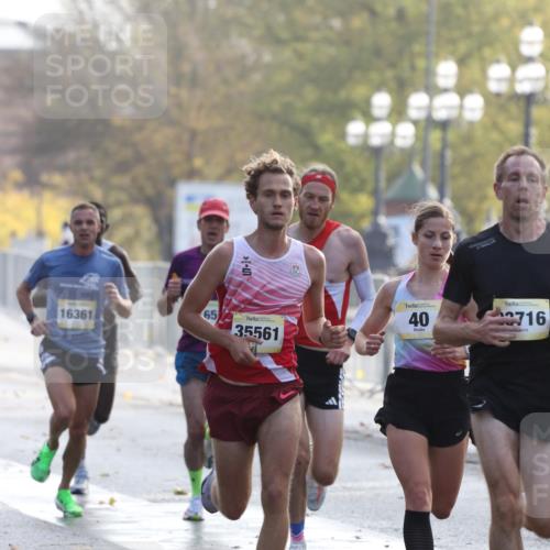 25.10.2026 - hella hamburg halbmarathon Antke Förster http://msf.ph/oto/10856395 25.10.2026 10:14:32 Lombardsbrücke 34396, 33716, 40, 35561, 30965, 11655, 16361, 35048 meine-sportfotos.de