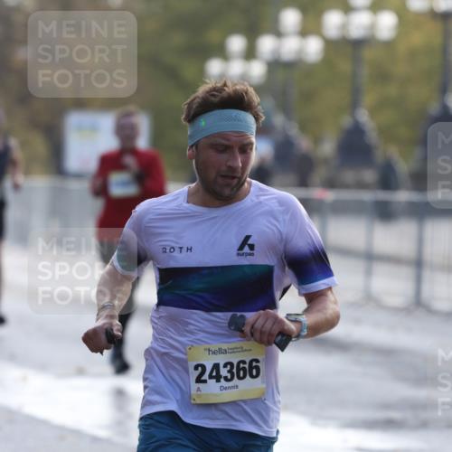 25.10.2026 - hella hamburg halbmarathon Antke Förster http://msf.ph/oto/10856579 25.10.2026 10:15:42 Lombardsbrücke 15218, 15879, 30034, 24366, 33007 meine-sportfotos.de