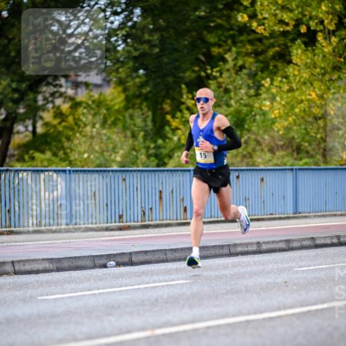 25.10.2026 - hella hamburg halbmarathon Dr. Thomas Lammeyer http://msf.ph/oto/11052076 25.10.2026 10:09:49 Kennedybrücke 15 meine-sportfotos.de