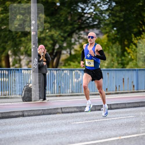 25.10.2026 - hella hamburg halbmarathon Dr. Thomas Lammeyer http://msf.ph/oto/11052081 25.10.2026 10:09:49 Kennedybrücke 9, 15 meine-sportfotos.de