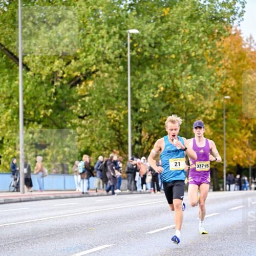 25.10.2026 - hella hamburg halbmarathon Dr. Thomas Lammeyer http://msf.ph/oto/11052173 25.10.2026 10:10:54 Kennedybrücke 21, 33715 meine-sportfotos.de