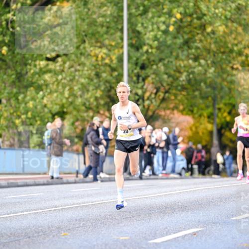 25.10.2026 - hella hamburg halbmarathon Dr. Thomas Lammeyer http://msf.ph/oto/11052402 25.10.2026 10:12:24 Kennedybrücke  meine-sportfotos.de