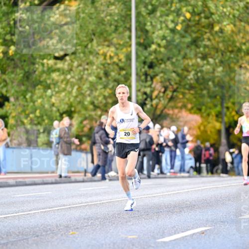 25.10.2026 - hella hamburg halbmarathon Dr. Thomas Lammeyer http://msf.ph/oto/11052404 25.10.2026 10:12:24 Kennedybrücke 20, 20 meine-sportfotos.de
