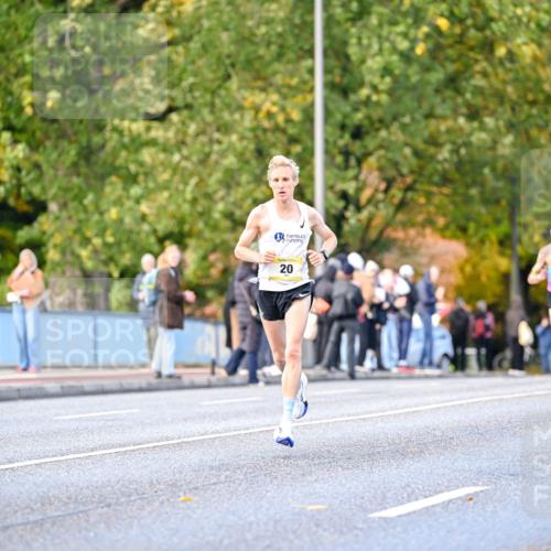 25.10.2026 - hella hamburg halbmarathon Dr. Thomas Lammeyer http://msf.ph/oto/11052406 25.10.2026 10:12:25 Kennedybrücke 20, 20 meine-sportfotos.de
