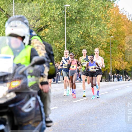 25.10.2026 - hella hamburg halbmarathon Dr. Thomas Lammeyer http://msf.ph/oto/11052478 25.10.2026 10:12:29 Kennedybrücke 10, 3 meine-sportfotos.de