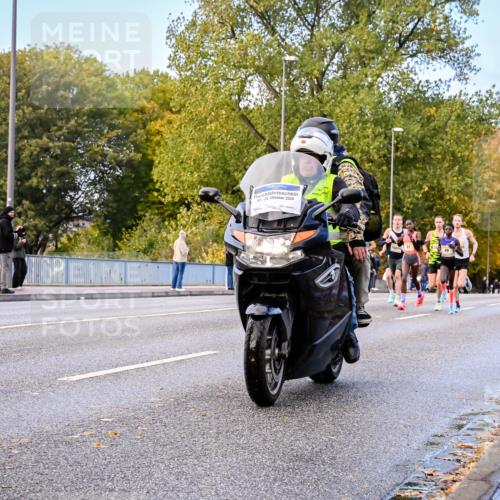 25.10.2026 - hella hamburg halbmarathon Dr. Thomas Lammeyer http://msf.ph/oto/11052483 25.10.2026 10:12:30 Kennedybrücke 23, 25, 2026 meine-sportfotos.de