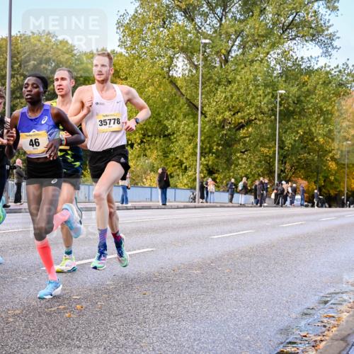 25.10.2026 - hella hamburg halbmarathon Dr. Thomas Lammeyer http://msf.ph/oto/11052569 25.10.2026 10:12:33 Kennedybrücke 31, 40, 6187, 46, 35778 meine-sportfotos.de