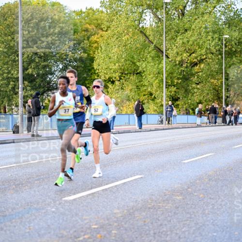 25.10.2026 - hella hamburg halbmarathon Dr. Thomas Lammeyer http://msf.ph/oto/11052604 25.10.2026 10:12:49 Kennedybrücke 37, 52 meine-sportfotos.de