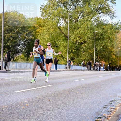 25.10.2026 - hella hamburg halbmarathon Dr. Thomas Lammeyer http://msf.ph/oto/11052607 25.10.2026 10:12:49 Kennedybrücke 37, 52 meine-sportfotos.de