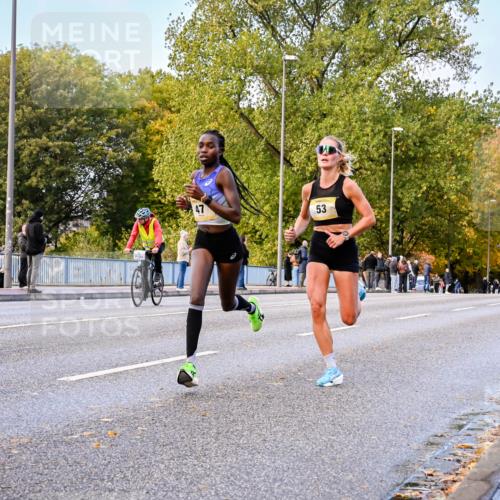 25.10.2026 - hella hamburg halbmarathon Dr. Thomas Lammeyer http://msf.ph/oto/11052754 25.10.2026 10:13:22 Kennedybrücke 53 meine-sportfotos.de