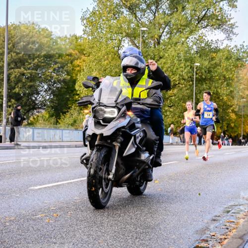 25.10.2026 - hella hamburg halbmarathon Dr. Thomas Lammeyer http://msf.ph/oto/11052791 25.10.2026 10:13:27 Kennedybrücke 1200, 14 meine-sportfotos.de