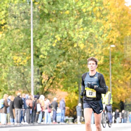 25.10.2026 - hella hamburg halbmarathon Dr. Thomas Lammeyer http://msf.ph/oto/11052874 25.10.2026 10:14:06 Kennedybrücke 22, 22 meine-sportfotos.de