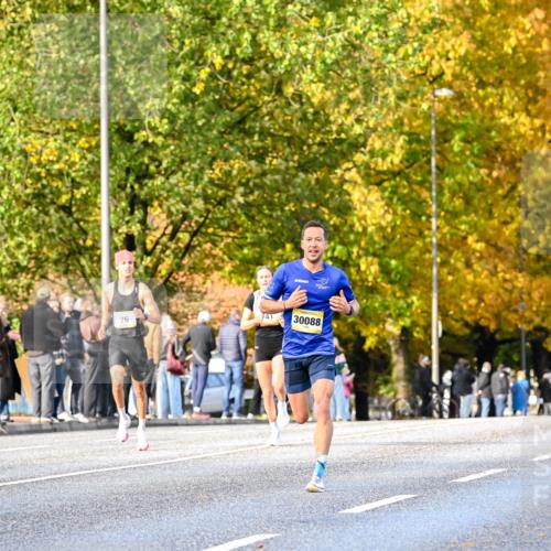 25.10.2026 - hella hamburg halbmarathon Dr. Thomas Lammeyer http://msf.ph/oto/11052965 25.10.2026 10:14:18 Kennedybrücke 30088, 26 meine-sportfotos.de