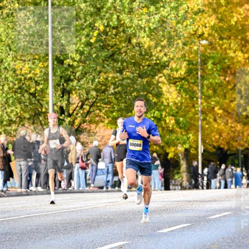 25.10.2026 - hella hamburg halbmarathon Dr. Thomas Lammeyer http://msf.ph/oto/11052967 25.10.2026 10:14:18 Kennedybrücke 26, 30088 meine-sportfotos.de