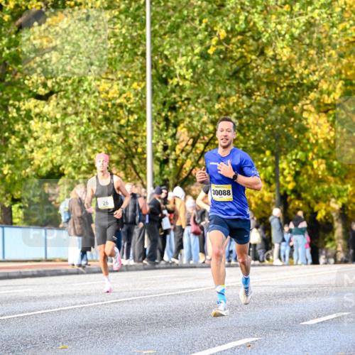 25.10.2026 - hella hamburg halbmarathon Dr. Thomas Lammeyer http://msf.ph/oto/11052980 25.10.2026 10:14:19 Kennedybrücke 30088, 26 meine-sportfotos.de