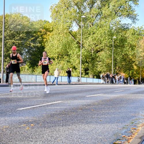 25.10.2026 - hella hamburg halbmarathon Dr. Thomas Lammeyer http://msf.ph/oto/11053022 25.10.2026 10:14:25 Kennedybrücke 26 meine-sportfotos.de