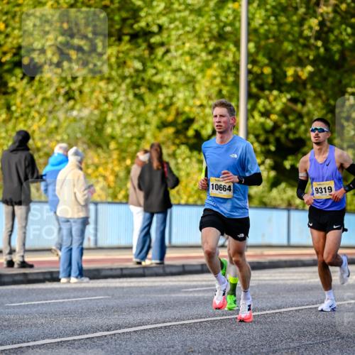 25.10.2026 - hella hamburg halbmarathon Dr. Thomas Lammeyer http://msf.ph/oto/11053071 25.10.2026 10:14:50 Kennedybrücke 10664, 9319 meine-sportfotos.de