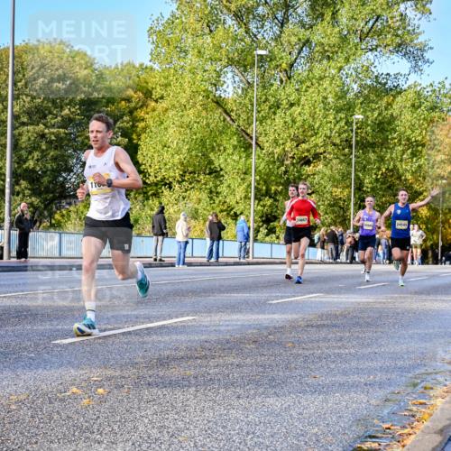 25.10.2026 - hella hamburg halbmarathon Dr. Thomas Lammeyer http://msf.ph/oto/11053090 25.10.2026 10:15:01 Kennedybrücke 1, 33657, 32685, 24545 meine-sportfotos.de