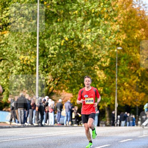25.10.2026 - hella hamburg halbmarathon Dr. Thomas Lammeyer http://msf.ph/oto/11053159 25.10.2026 10:15:08 Kennedybrücke 21410 meine-sportfotos.de