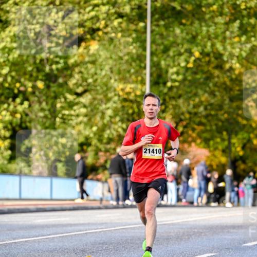 25.10.2026 - hella hamburg halbmarathon Dr. Thomas Lammeyer http://msf.ph/oto/11053184 25.10.2026 10:15:10 Kennedybrücke 21410 meine-sportfotos.de