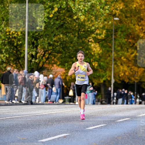 25.10.2026 - hella hamburg halbmarathon Dr. Thomas Lammeyer http://msf.ph/oto/11053227 25.10.2026 10:15:23 Kennedybrücke 31360 meine-sportfotos.de