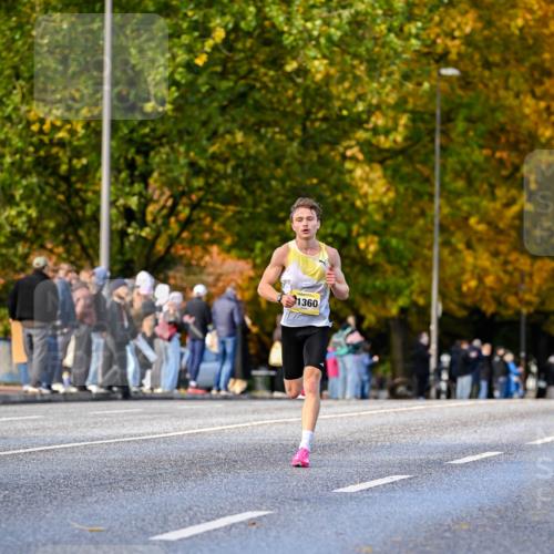 25.10.2026 - hella hamburg halbmarathon Dr. Thomas Lammeyer http://msf.ph/oto/11053228 25.10.2026 10:15:23 Kennedybrücke 1360 meine-sportfotos.de