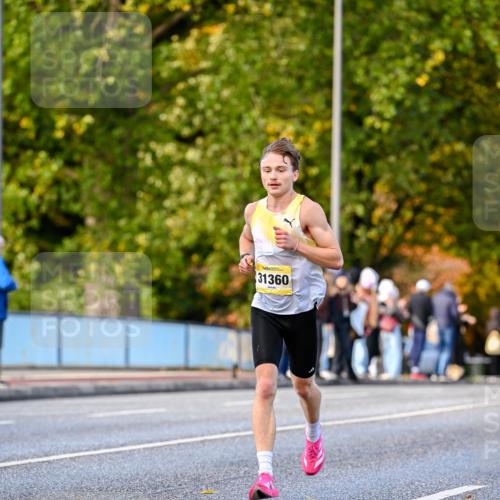25.10.2026 - hella hamburg halbmarathon Dr. Thomas Lammeyer http://msf.ph/oto/11053255 25.10.2026 10:15:26 Kennedybrücke 31360 meine-sportfotos.de
