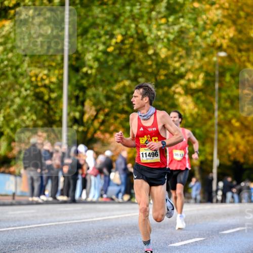 25.10.2026 - hella hamburg halbmarathon Dr. Thomas Lammeyer http://msf.ph/oto/11053287 25.10.2026 10:15:38 Kennedybrücke 11496, 35, 13 meine-sportfotos.de