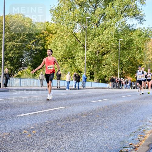 25.10.2026 - hella hamburg halbmarathon Dr. Thomas Lammeyer http://msf.ph/oto/11053329 25.10.2026 10:15:43 Kennedybrücke 30513, 51 meine-sportfotos.de