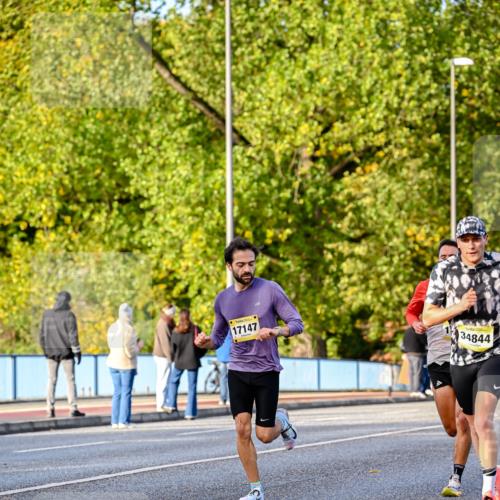 25.10.2026 - hella hamburg halbmarathon Dr. Thomas Lammeyer http://msf.ph/oto/11053439 25.10.2026 10:15:52 Kennedybrücke 17147, 34844 meine-sportfotos.de