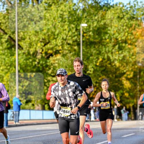 25.10.2026 - hella hamburg halbmarathon Dr. Thomas Lammeyer http://msf.ph/oto/11053445 25.10.2026 10:15:53 Kennedybrücke 34844, 48 meine-sportfotos.de