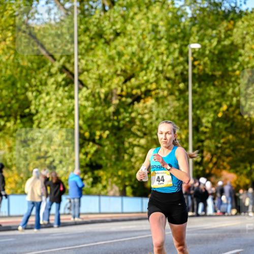 25.10.2026 - hella hamburg halbmarathon Dr. Thomas Lammeyer http://msf.ph/oto/11053487 25.10.2026 10:15:56 Kennedybrücke 44 meine-sportfotos.de