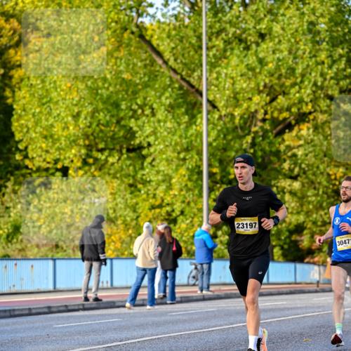 25.10.2026 - hella hamburg halbmarathon Dr. Thomas Lammeyer http://msf.ph/oto/11053514 25.10.2026 10:16:01 Kennedybrücke 23197, 30471 meine-sportfotos.de