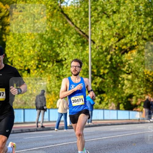 25.10.2026 - hella hamburg halbmarathon Dr. Thomas Lammeyer http://msf.ph/oto/11053530 25.10.2026 10:16:02 Kennedybrücke 97, 30471 meine-sportfotos.de
