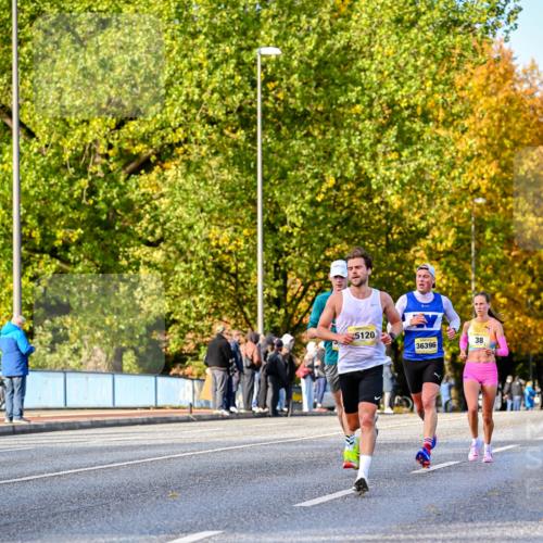 25.10.2026 - hella hamburg halbmarathon Dr. Thomas Lammeyer http://msf.ph/oto/11053554 25.10.2026 10:16:05 Kennedybrücke 5120, 38, 36396 meine-sportfotos.de