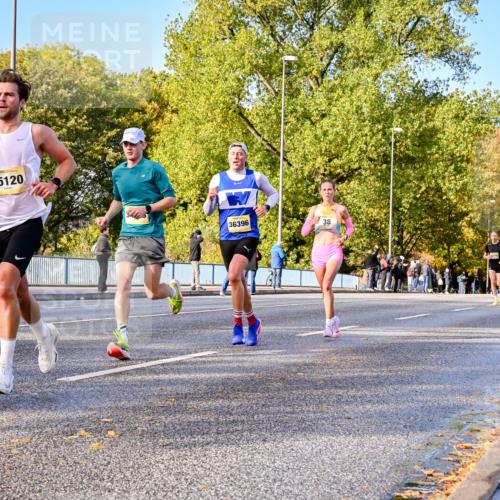 25.10.2026 - hella hamburg halbmarathon Dr. Thomas Lammeyer http://msf.ph/oto/11053607 25.10.2026 10:16:09 Kennedybrücke 35120 meine-sportfotos.de