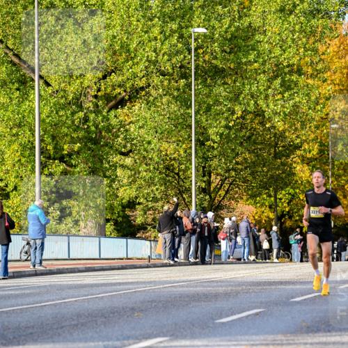 25.10.2026 - hella hamburg halbmarathon Dr. Thomas Lammeyer http://msf.ph/oto/11053615 25.10.2026 10:16:09 Kennedybrücke 3371 meine-sportfotos.de