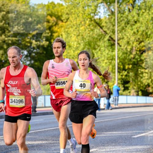 25.10.2026 - hella hamburg halbmarathon Dr. Thomas Lammeyer http://msf.ph/oto/11053707 25.10.2026 10:16:18 Kennedybrücke 34396, 3556, 40 meine-sportfotos.de