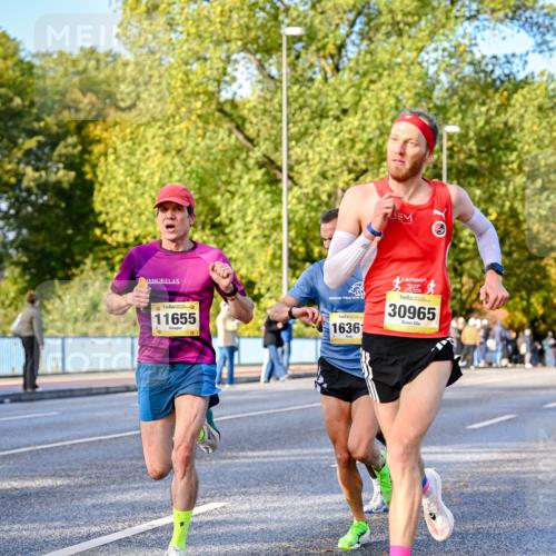 25.10.2026 - hella hamburg halbmarathon Dr. Thomas Lammeyer http://msf.ph/oto/11053755 25.10.2026 10:16:22 Kennedybrücke 11655, 1636, 30965 meine-sportfotos.de