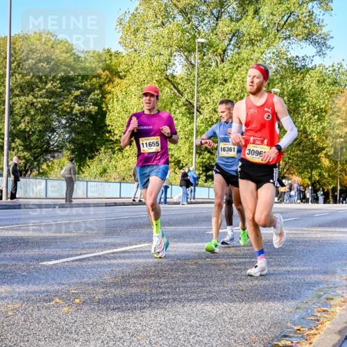 25.10.2026 - hella hamburg halbmarathon Dr. Thomas Lammeyer http://msf.ph/oto/11053760 25.10.2026 10:16:23 Kennedybrücke 11655, 16361, 3096 meine-sportfotos.de