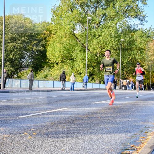 25.10.2026 - hella hamburg halbmarathon Dr. Thomas Lammeyer http://msf.ph/oto/11053775 25.10.2026 10:16:31 Kennedybrücke 6590, 744 meine-sportfotos.de