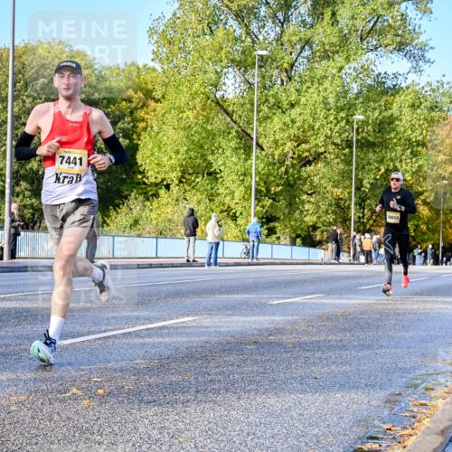 25.10.2026 - hella hamburg halbmarathon Dr. Thomas Lammeyer http://msf.ph/oto/11053801 25.10.2026 10:16:34 Kennedybrücke 7441, 10658 meine-sportfotos.de