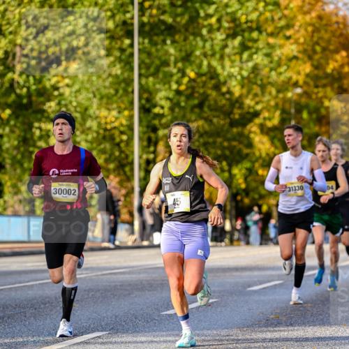 25.10.2026 - hella hamburg halbmarathon Dr. Thomas Lammeyer http://msf.ph/oto/11053865 25.10.2026 10:16:45 Kennedybrücke 30002, 31330, 04 meine-sportfotos.de
