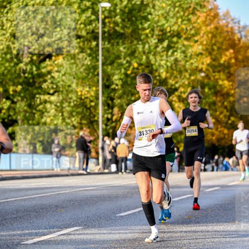 25.10.2026 - hella hamburg halbmarathon Dr. Thomas Lammeyer http://msf.ph/oto/11053876 25.10.2026 10:16:46 Kennedybrücke 31330, 35254 meine-sportfotos.de
